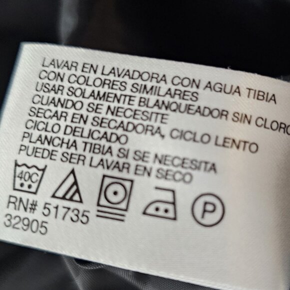 OSCAR DE LA RENTA SKIRT -NWOT!! ๐๐๐ - Picture 8 of 13